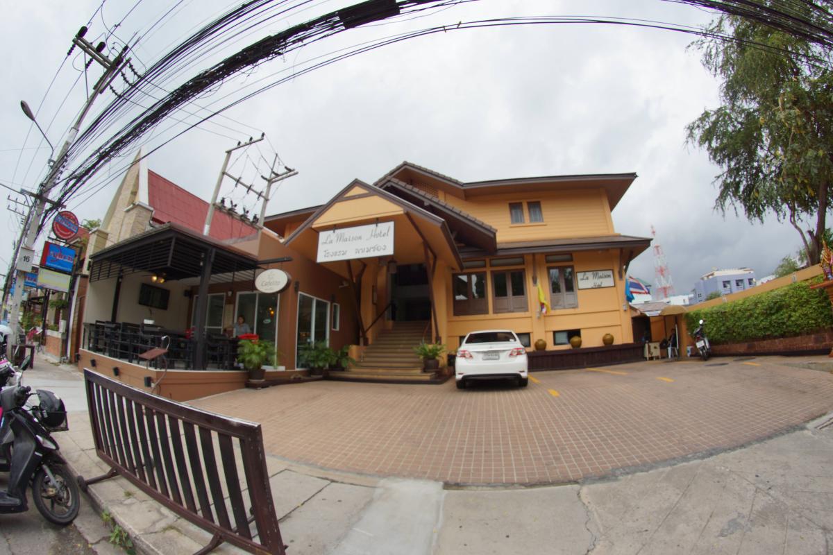 La Maison Hotel
