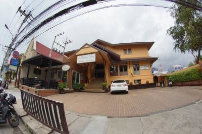 La Maison Hotel