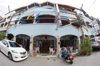 Leng Hotel