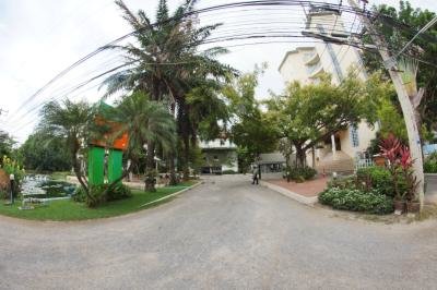 Chom View Hotel
