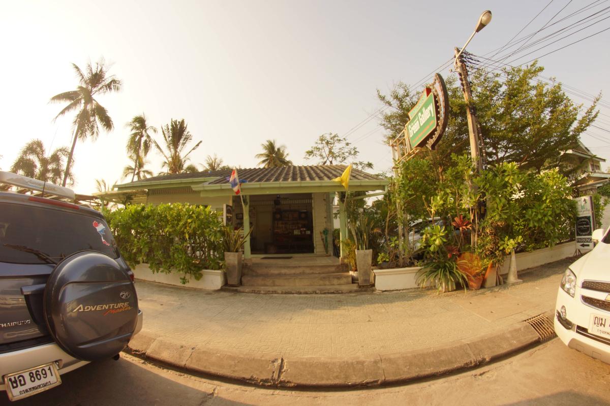 Green Gallery Bed & Breakfast