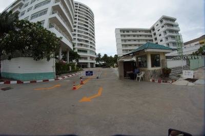 Jamchuree Condo