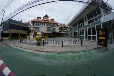 TH Beach Hotel